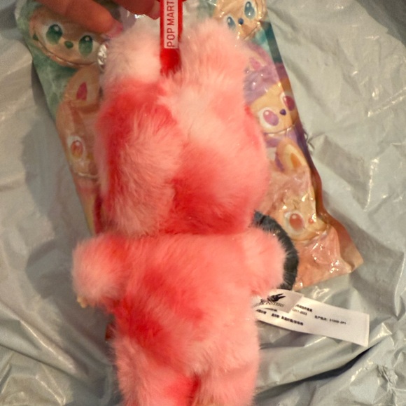 Labubu doll - Picture 3 of 6